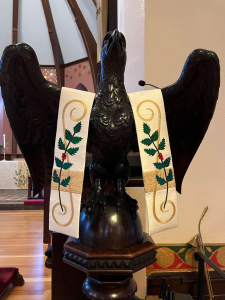 quincy-xmas-pulpit-stole