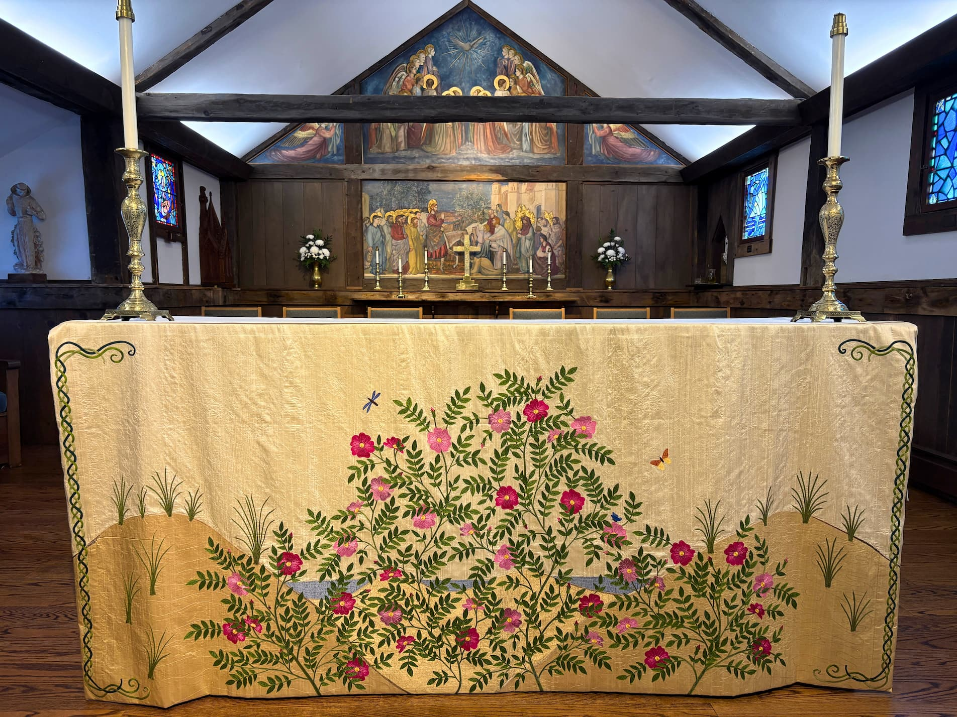 ptown-full-altar-comp
